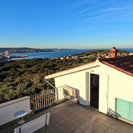 House Among Olive Trees With A Sea View 1 Lägenhet Ankaran Exteriör bild